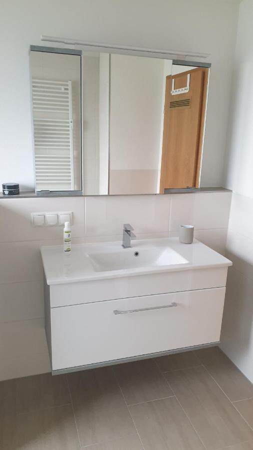 Boardingappartement Windeckblick, Ruhige, Zentrale Lage Mit Grossem Suedbalkon بوهل المظهر الخارجي الصورة