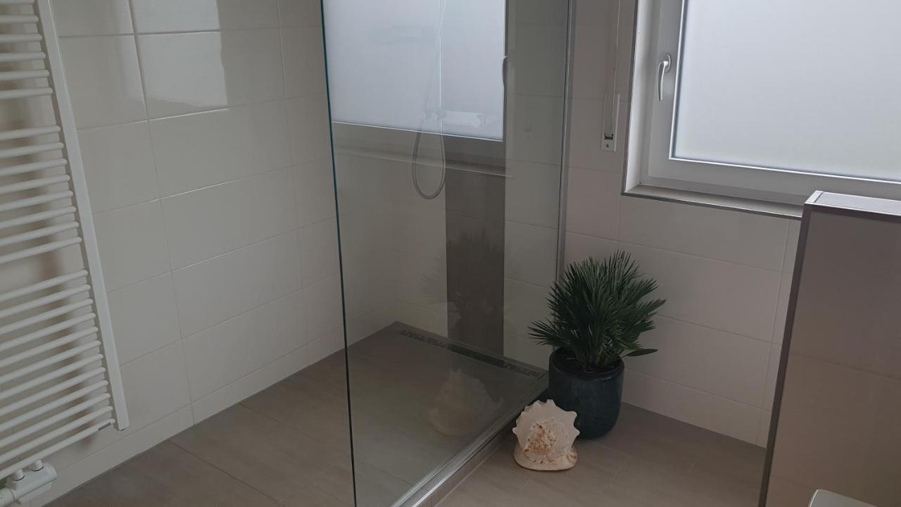 Boardingappartement Windeckblick, Ruhige, Zentrale Lage Mit Grossem Suedbalkon بوهل المظهر الخارجي الصورة