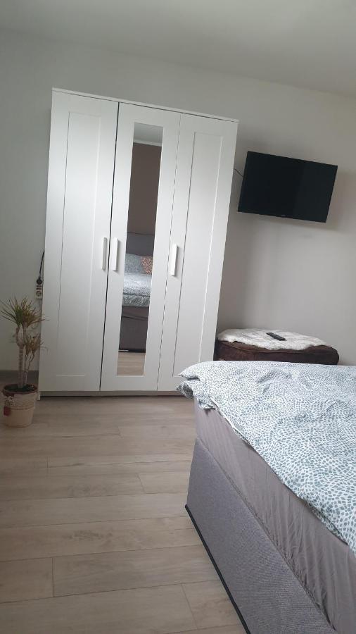 Boardingappartement Windeckblick, Ruhige, Zentrale Lage Mit Grossem Suedbalkon بوهل المظهر الخارجي الصورة