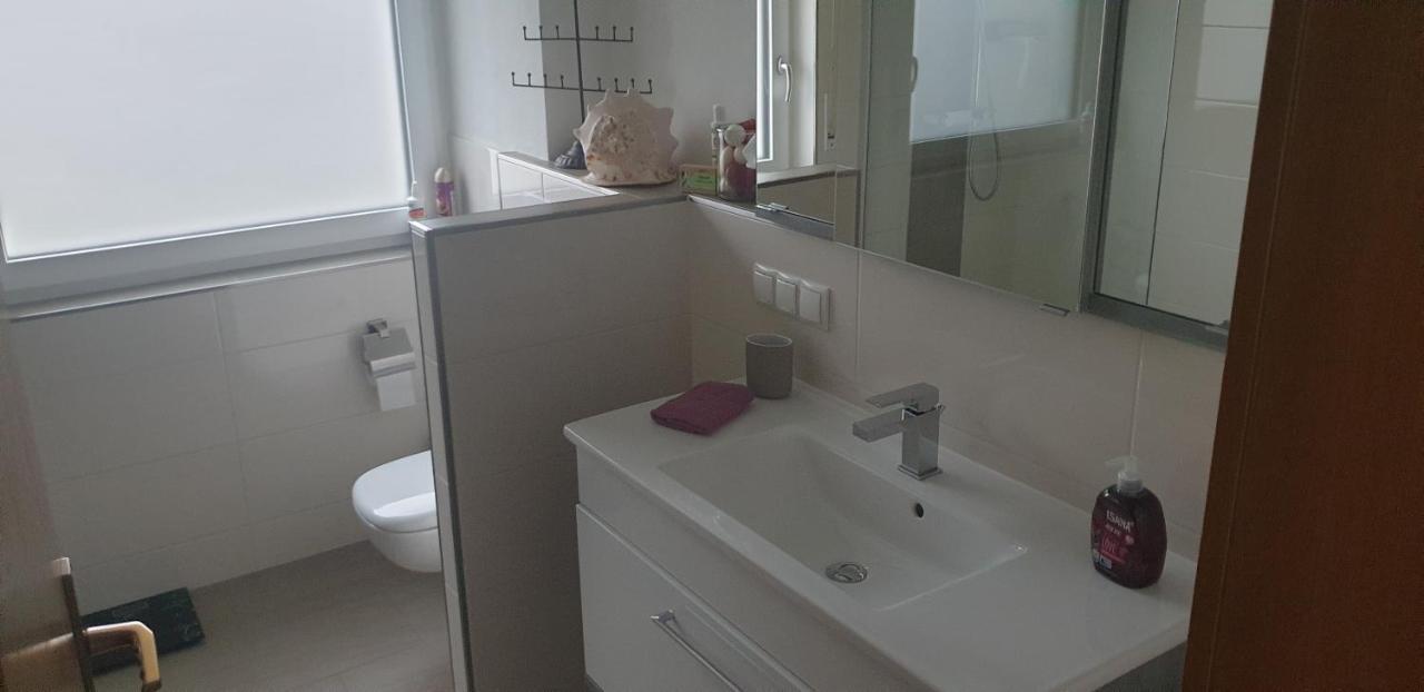 Boardingappartement Windeckblick, Ruhige, Zentrale Lage Mit Grossem Suedbalkon بوهل المظهر الخارجي الصورة